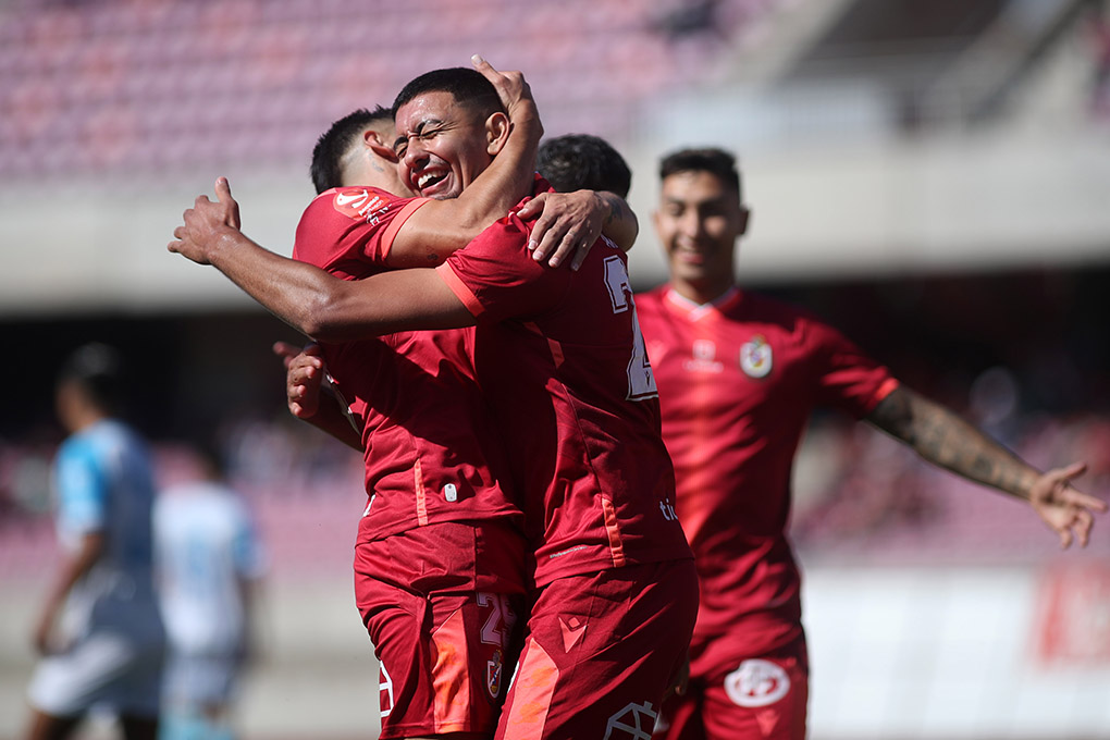 Deportes La Serena clasificó tras vencer a Unión Compañías