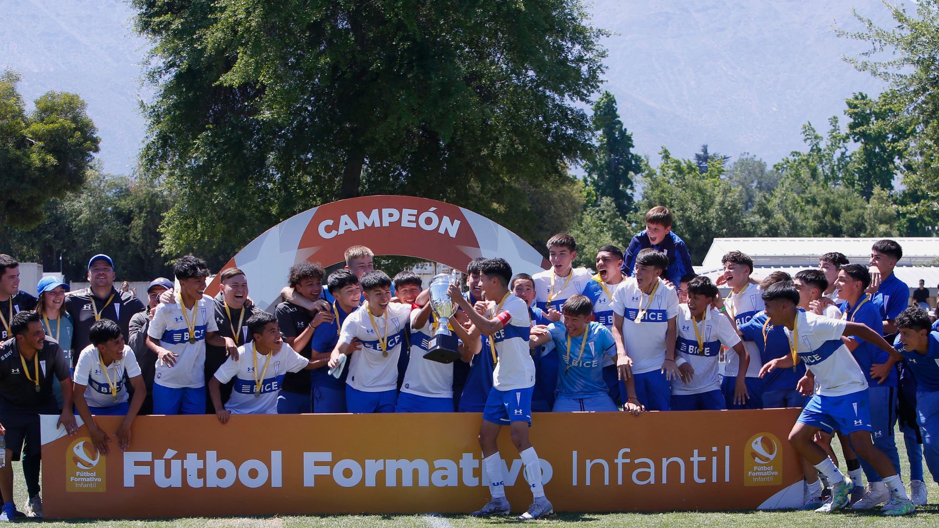 ¡Universidad Católica se adueña del Clausura Sub-14!