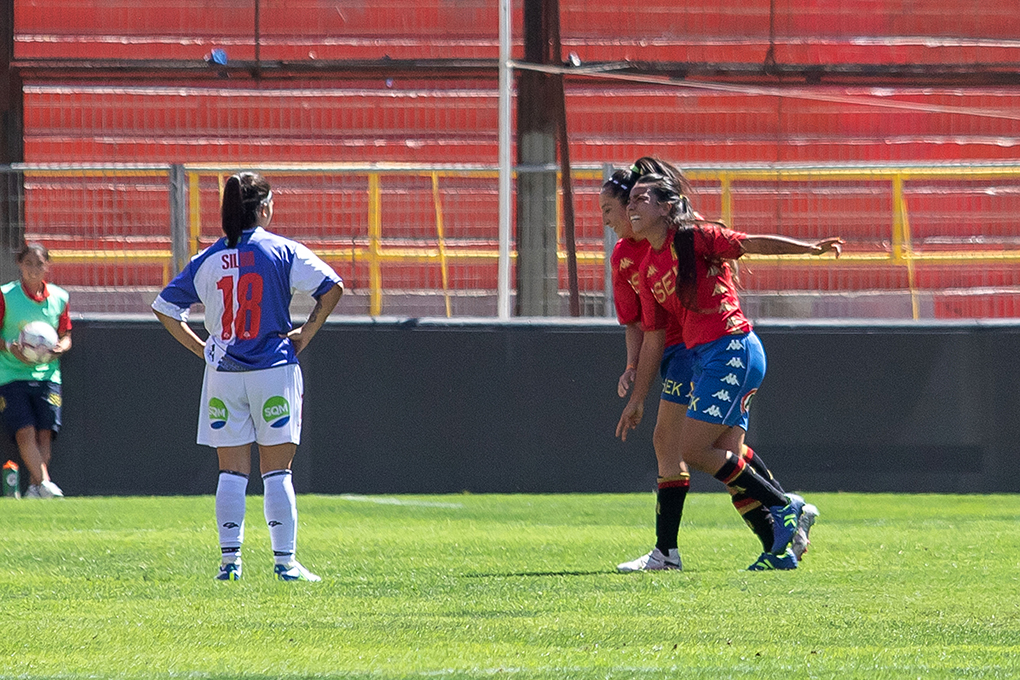 Unión Española se estrenó con una victoria ante Deportes Antofagasta en La Catedral