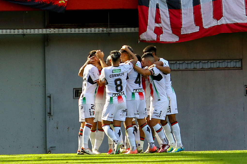 Palestino se afianza en puestos de avanzada tras vencer a Ñublense en Chillán
