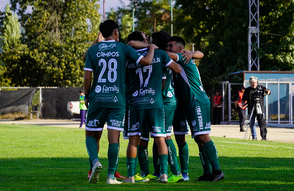 General Velásquez se lleva los puntos desde Linares