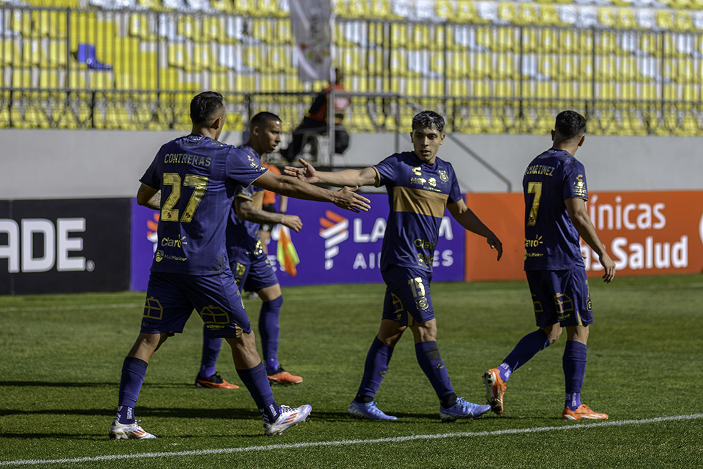 Everton dejó en el camino a Deportes Melipilla