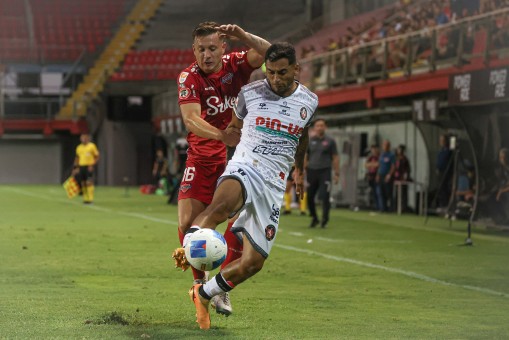 Tablas entre Ñublense y Limache