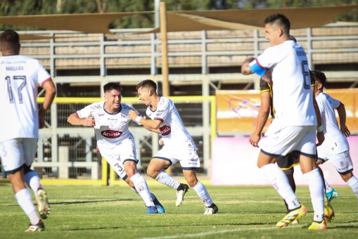 Melipilla es el único en festejar en jornada sabatina